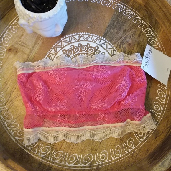 Calvin Klein Other - ✨NWT Calvin Klein lace bandeau